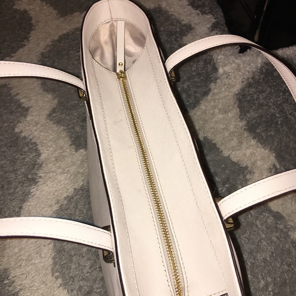 Kate Spade Purse - Picture 3 of 4